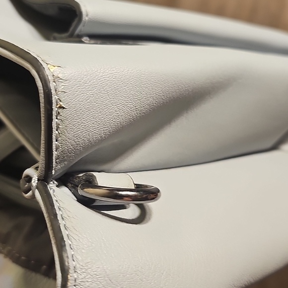 Simply Vera Vera Wang Faux Leather Baby Blue Satchel Crossbody with Poly Lining - Picture 7 of 8